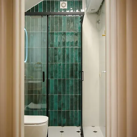 Modern 3br Near Old Town, Balcony, Free Parking Apartment Mostar