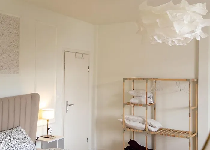 Modern 3br Near Old Town, Balcony, Free Parking * Mostar