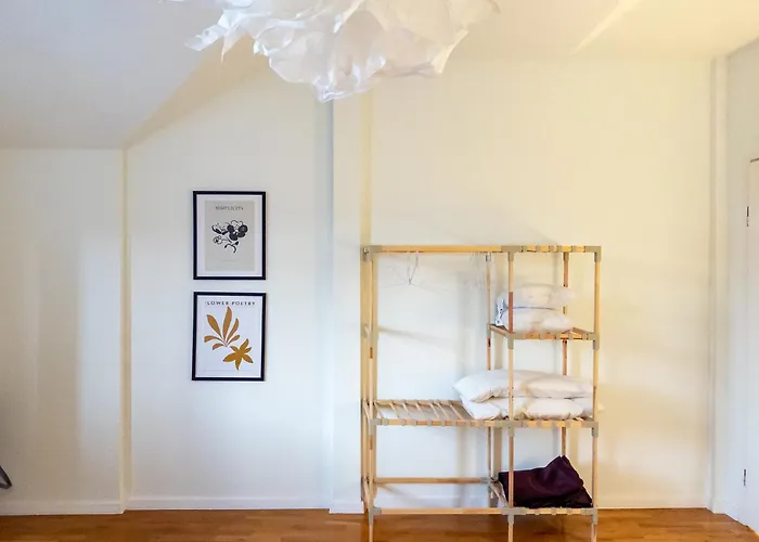 Apartamento Modern 3br Near Old Town, Balcony, Free Parking